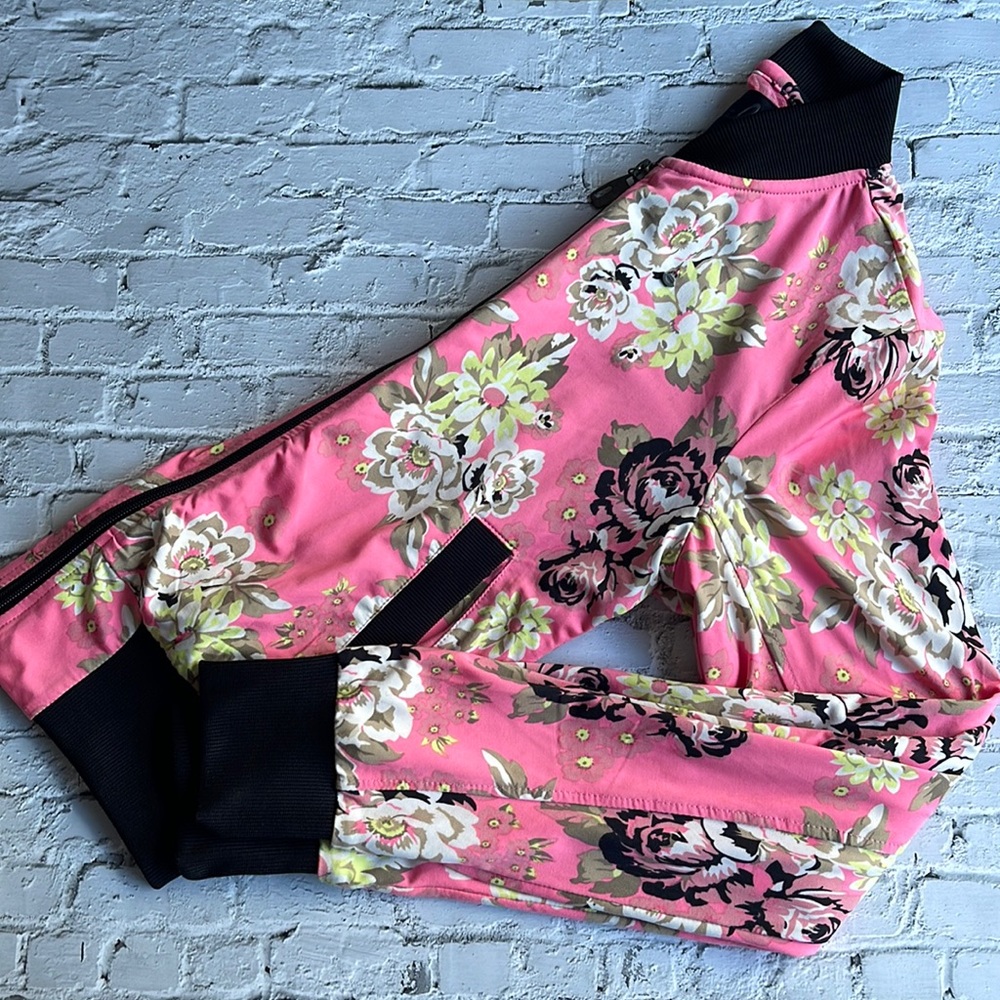 JILL | Floral print bomber jacket - Picture 3 of 12